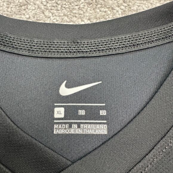 Nike Dri-Fit Oregon State Beavers T-Shirt Womens XL Black V-Neck Activewear Tee - Picture 6 of 12